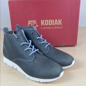 NIB Kodiak Crafted Chukka in Grey Leather Lace up Boot Size 9.5